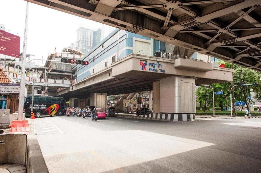 The Motley House Vandrerhjem Bangkok Eksteriør bilde